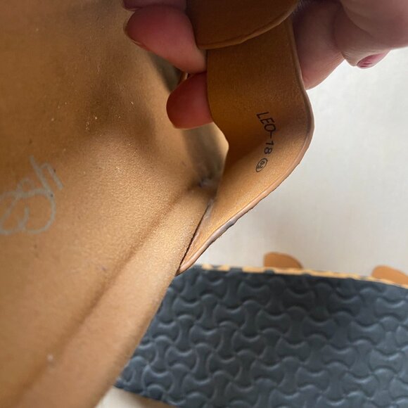 Refresh Comfy Casual Leopard Print Buckle Sandals Leo Slides 8.5 - Picture 8 of 10